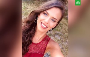 22 yaşlı model traktorun altında qalaraq öldü - FOTO