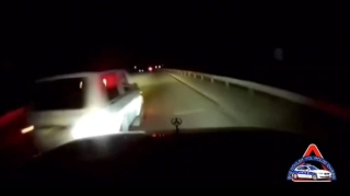 Hadisə yerindən qaçan sürücünü yol polisi saxladı  - VİDEO