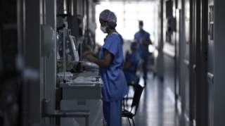 Poliklinikada qeydiyyatı olmayanların NƏZƏRİNƏ 