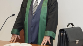 Azərbaycanda vəkil vəfat etdi