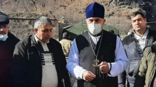 Udinlər yenə Kəlbəcərdəki Xudavəng monastırında olublar  - FOTO