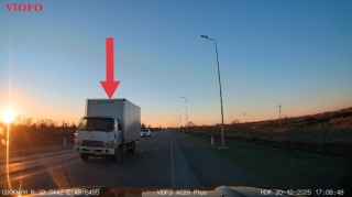 В Сабирабаде грузовик выехал на встречную полосу и создал опасную ситуацию - ВИДЕО 