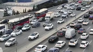 Paytaxtda 20 istiqamət üzrə küçələrdə tıxac var - SİYAHI 