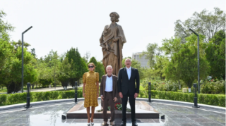 Naxçıvandakı "Əcəmi seyrangahı" istirahət kompleksində memar Əcəmi Naxçıvaninin abidəsi açılıb   - FOTO