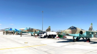 Azərbaycan pilotları Türkiyədə ətrafı tanıma uçuşları keçirib - FOTO 