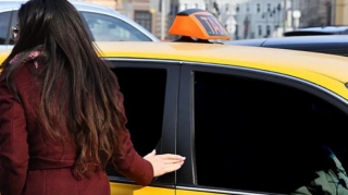 Uşaqlı sərnişindən imtina edən taksi sürücülərinə XƏBƏRDARLIQ 