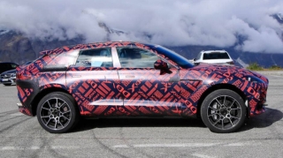 "Aston Martin DBX modeli S" indeksli “bərkgedən” versiyaya sahib olacaq