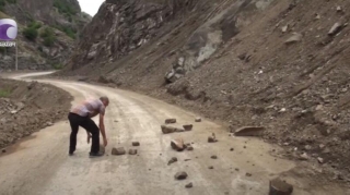 Tədbir görülməsə, bu yolda ÖLÜM HALLARI  ola bilər...   - VİDEO