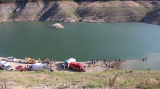 Bir ailənin 5 üzvü su anbarında boğulub