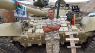 Minaya düşən tankdan sağ çıxan komandir: Allah məni balalarıma bağışladı   - FOTO