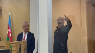 Vaqif Xaçatryan:  “Qadan alım, səni tanıyıram, maşınımda gəzmisən” - VİDEO 