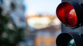 Bakıda 20 yaşlı gənc oğlanı avtomobil vurub 