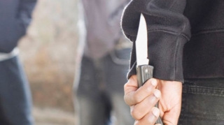 Bakıda qardaş qardaşı bıçaqlayıb