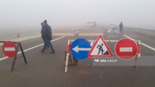Biləsuvarda yol qəzasında 4 nəfər xəsarət aldı  - FOTO