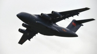 Çin yeni nəsil yerli havadan yanacaqdoldurma tankerini təqdim edib 