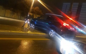 Bakıda qadın sürücü özünü çətinə saldı  - FOTO