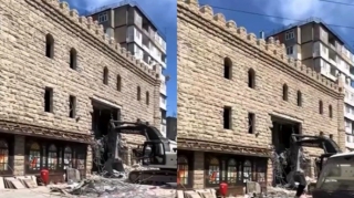 “Şəki” restoranı sökülür - VİDEO 