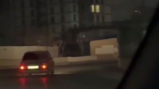 Avtoxuliqanlıq edib videosunu sosial şəbəkədə paylaşan sürücü HƏBS EDİLDİ  - VİDEO