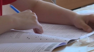 Liseylərə qəbul imtahanları keçirilir 