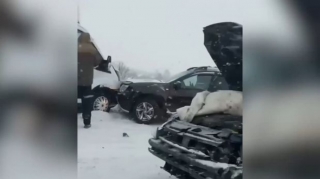 Rusiyada 15 avtomobilin iştirakı ilə qəza baş verdi - VİDEO