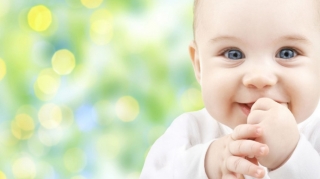 Ötən ay uşaqlara ən çox verilən adlar açıqlanıb