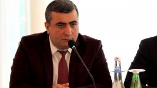 "Jurnalist Elnur Əşrəfoğlu dünyasını dəyişməyib" - "Yeni Klinika" (YENİLƏNİB) 