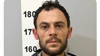 “Volkswagen”  markalı elektromobildən 1500 manat oğurlayan şəxs saxlanıldı - FOTO