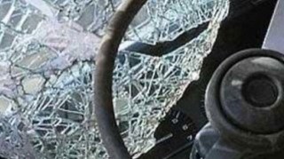 Abşeronda “Mercedes” “Ravon”la toqquşdu: sürücü öldü 