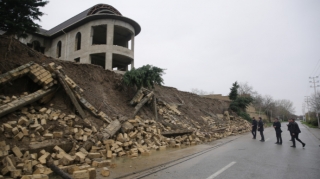 Nabranda leysan ciddi fəsadlar yaratdı - FOTOLAR 