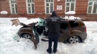 Damdan qopan qar uçqunu avtomobili PARÇALADI – VİDEO 