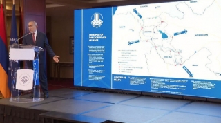 Paşinyan “Tramp marşrutu”nun idarəçiliyindən danışdı 