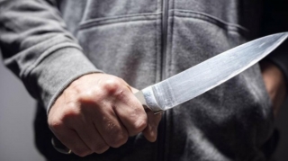 Azərbaycanda hərbçi BIÇAQLANDI 