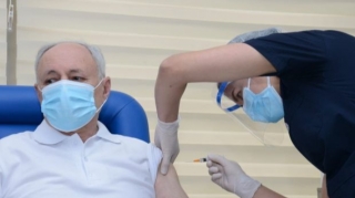 Oqtay Şirəliyev və Ramin Bayramlıya vaksin vurulmayıb? - AÇIQLAMA 