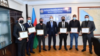 Adil Əliyev müharibə zamanı arxa cəbhədə xidmət edən fəallarla görüşdü - FOTO