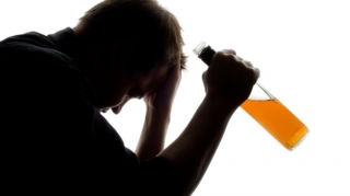 Rusiyada saxta spirtli içkidən ölənlərin sayı 21 nəfərə çatıb