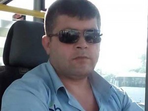 Bu dəfə qadın sərnişin avtobus sürücüsünü bıçaqladı - FOTO