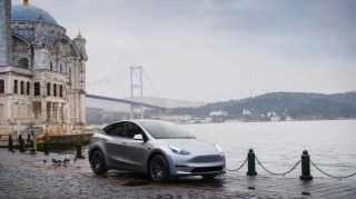 “Tesla” Berlindəki müəsisəsində üç növbə ilə işləməyə başladı  - FOTO