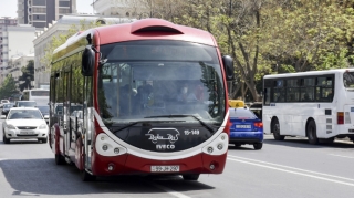 Ölkədə avtobus istifadəçilərinin sayı artıb, taksiyə minənlər azalıb 