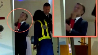 Makron təyyarədə arvadından şillə yedi - VİDEO  - YENİLƏNİB