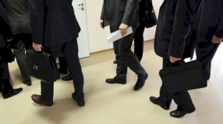 İcra başçısı bu işçiləri vəzifələrindən azad etdi 