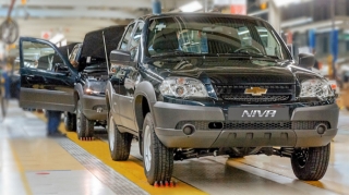 "Chevrolet Niva" официально переименовали в "Lada Niva"  