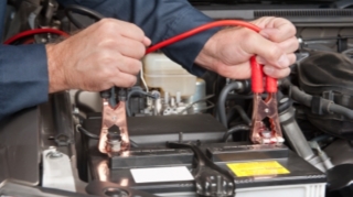Akkumulyatoru sıradan çıxaran səbəblər - FOTO