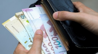Maaşlar ayda iki dəfə veriləcək - Qanun dəyişir 