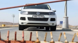 Rusiya sərhədini avtomobillə keçmək üçün tarix və vaxtı rezervasiya etmək lazım olacaq  