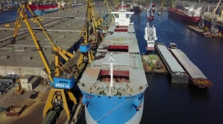 Rusiya gəmilərinə Rumıniya limanlarına daxil olmaq qadağan ediləcək 