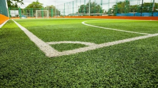 Bakıda futbol meydançasında meyit tapıldı 
