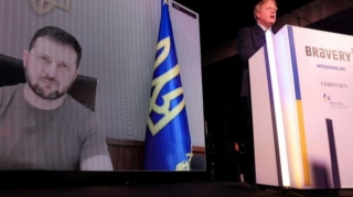 Boris Conson Zelenskinin pencəyini 90 min funta satdı - FOTO 