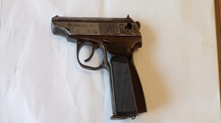 Şirvanda qanunsuz silah saxlama və narkotik satışına görə iki nəfər tutulub  - FOTO