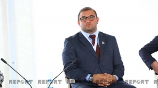 Nuran Abdullayev qurultayda çıxış etdi: “Prezidentdən nümunə götürək” 