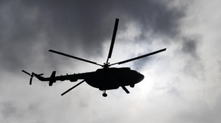 “Mi-8” hərbi təlim vertolyotu sərt qəza enişi etdi; 3 hərbçi həlak olub  